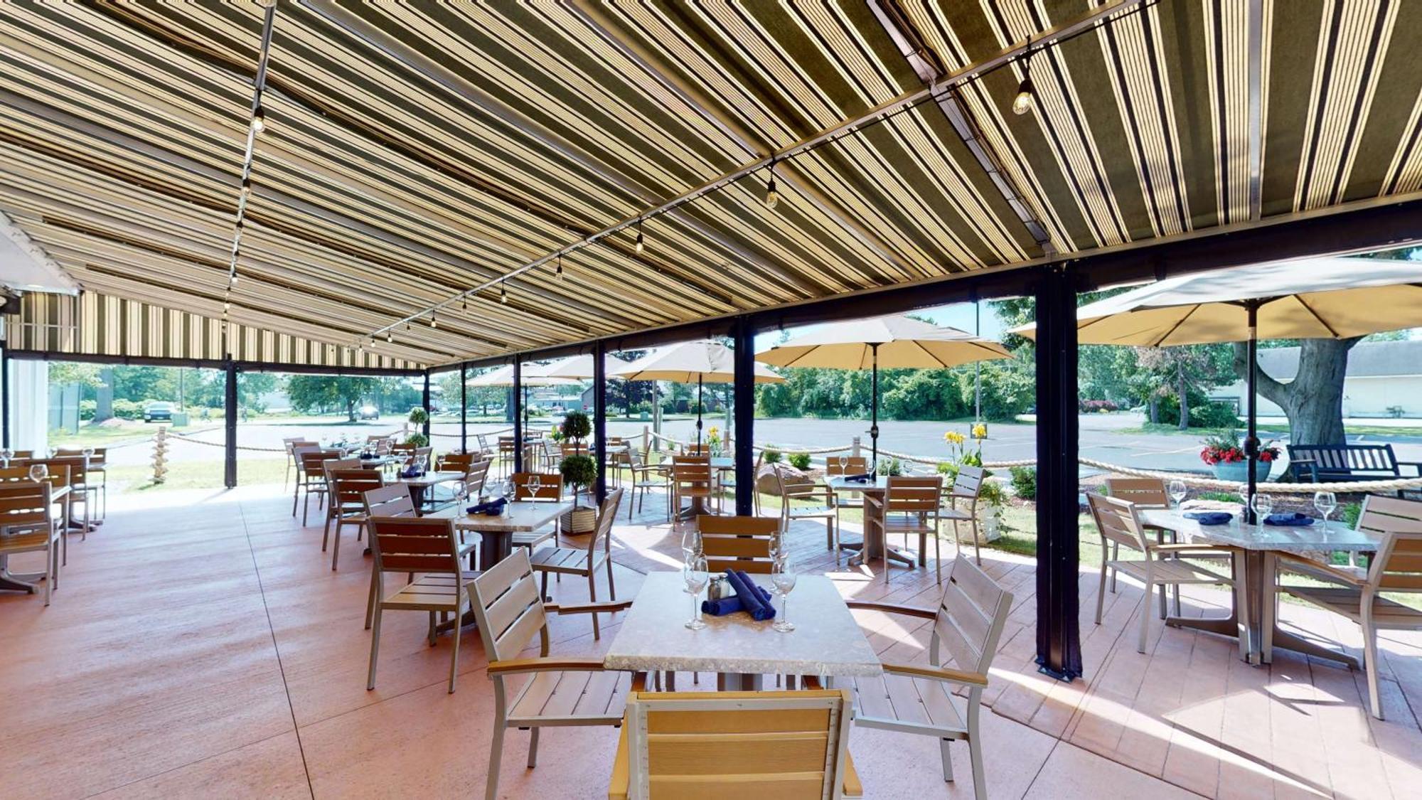 Best Western Plus Windjammer Inn & Conference Center Берлінгтон Екстер'єр фото